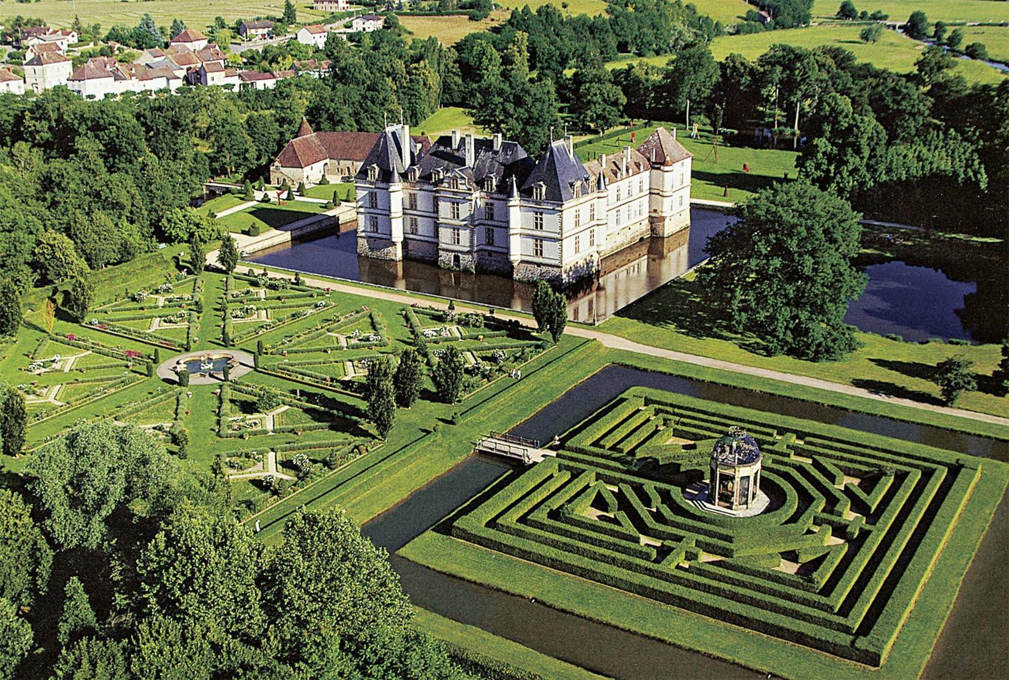 Hotel Saint Odilon Клюни Экстерьер фото